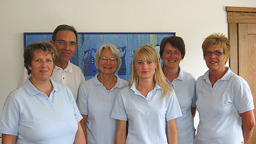 Dr. med. Andreas Lemmen und sein Praxisteam